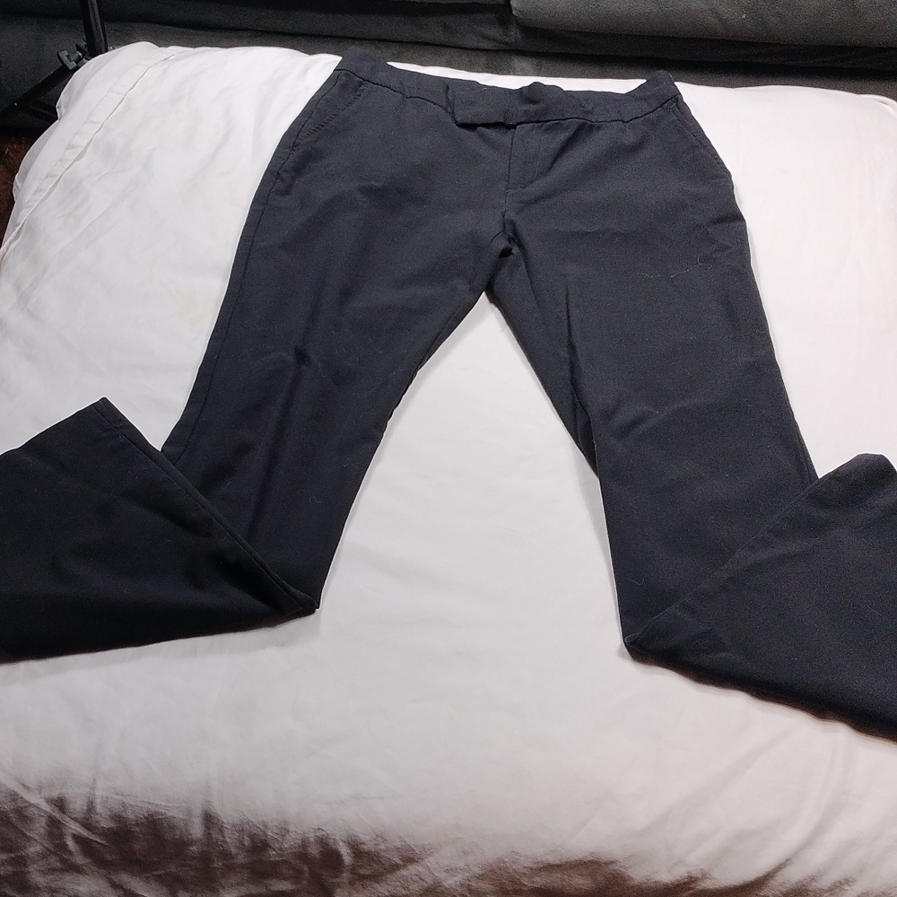 Bitten by Sarah Jessica Parker women's slacks size 6